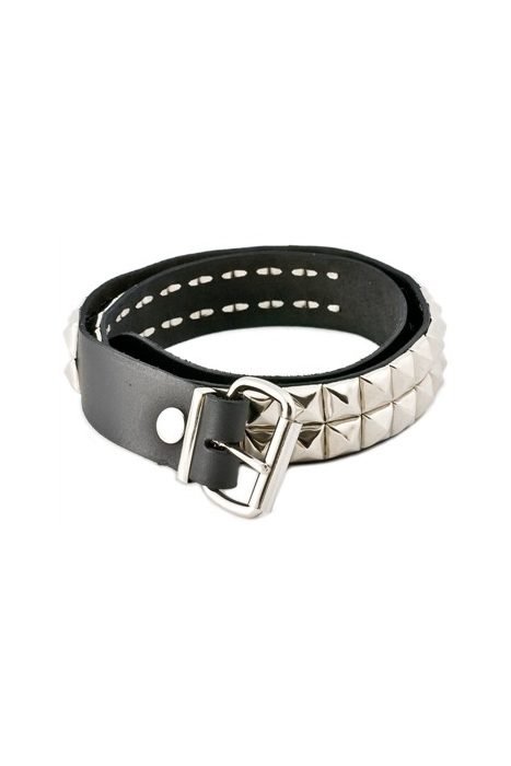 2-rivinen pyramidivyö,