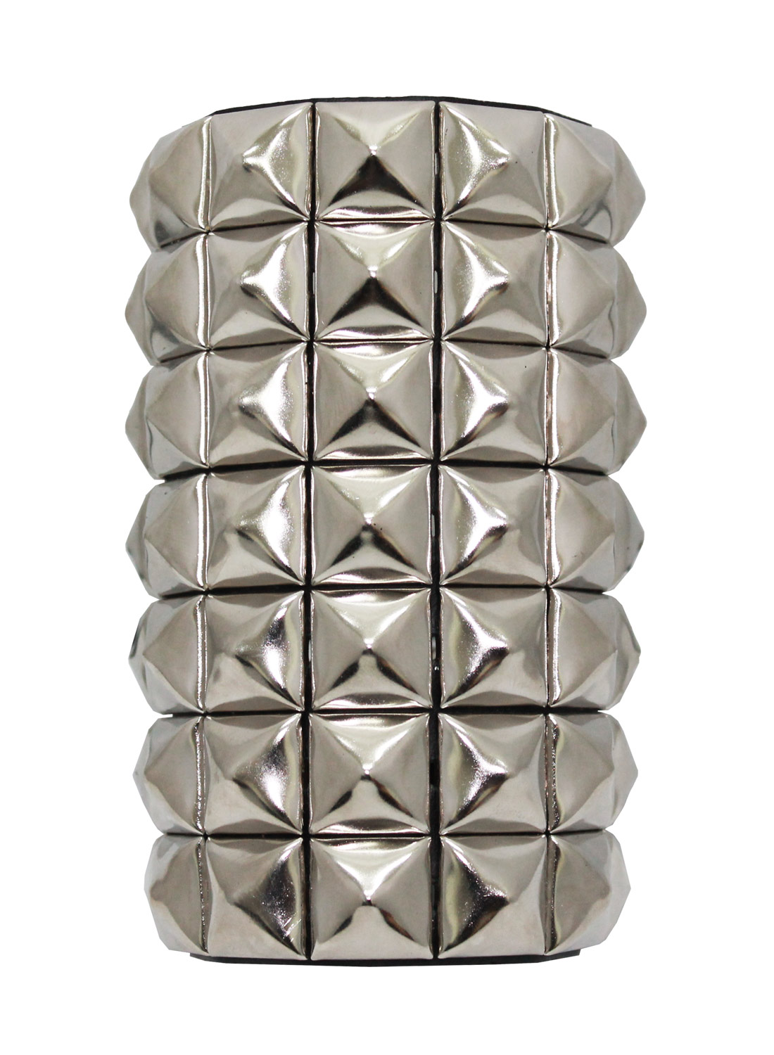 7-rivinen pyramidikuvioinen nahkaranneke