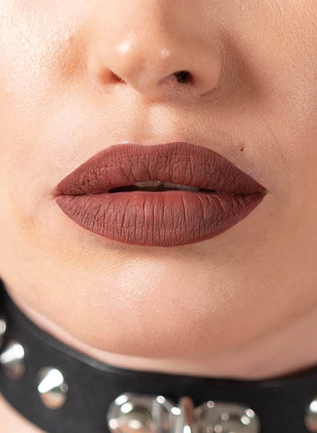 Killstar Beleth nestemäinen huulipuna