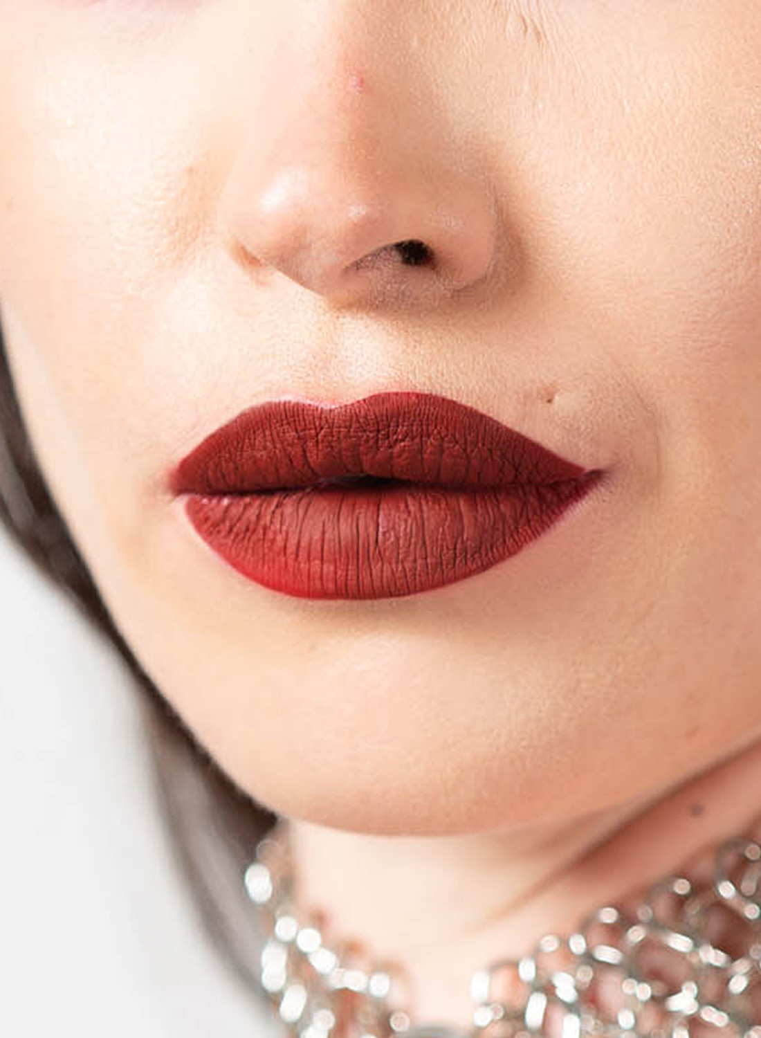 Killstar Paranoid nestemäinen huulipuna