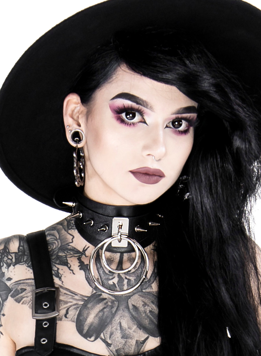 Tuplapiikkinen vegaaninen kaulakoru