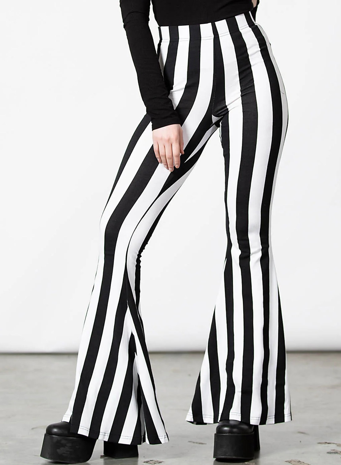 Inferno-huoneen soihdut